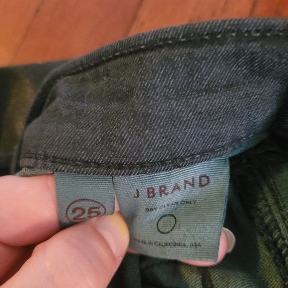 J Brand Green Waxed Jeans sz 25 in "Conifer" - Picture 7 of 8